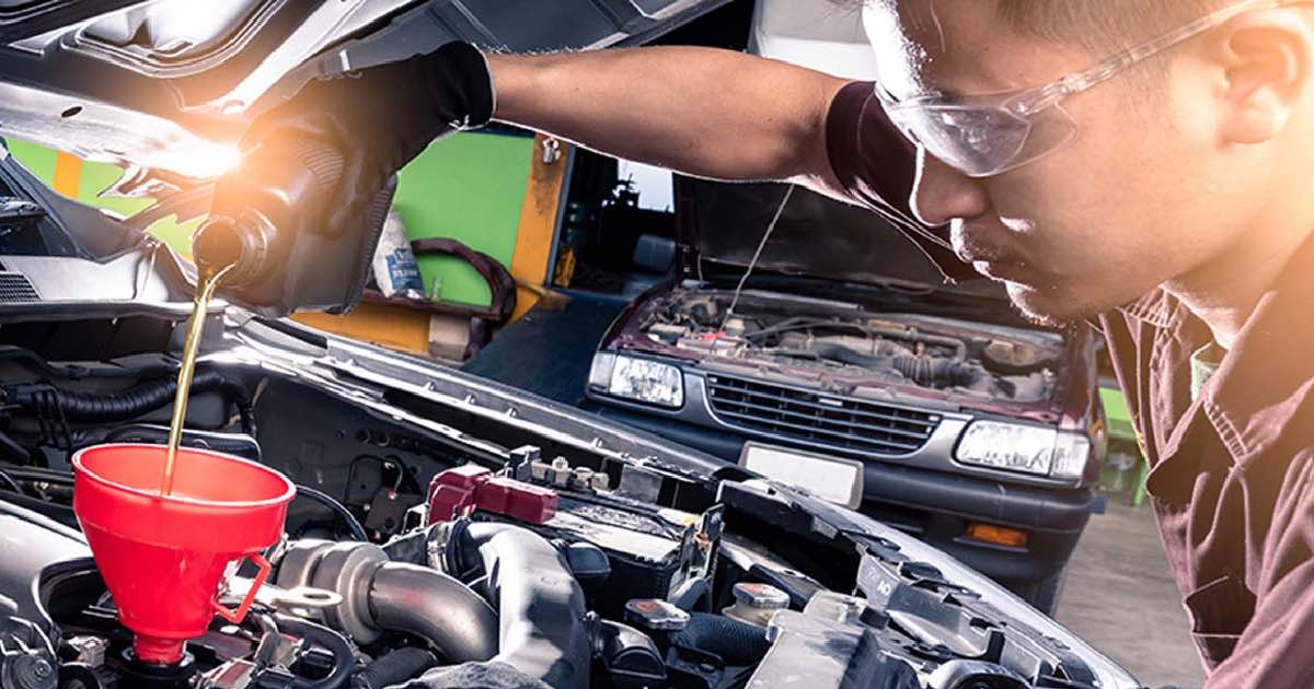 Pergantian Oli Mobil Kijang