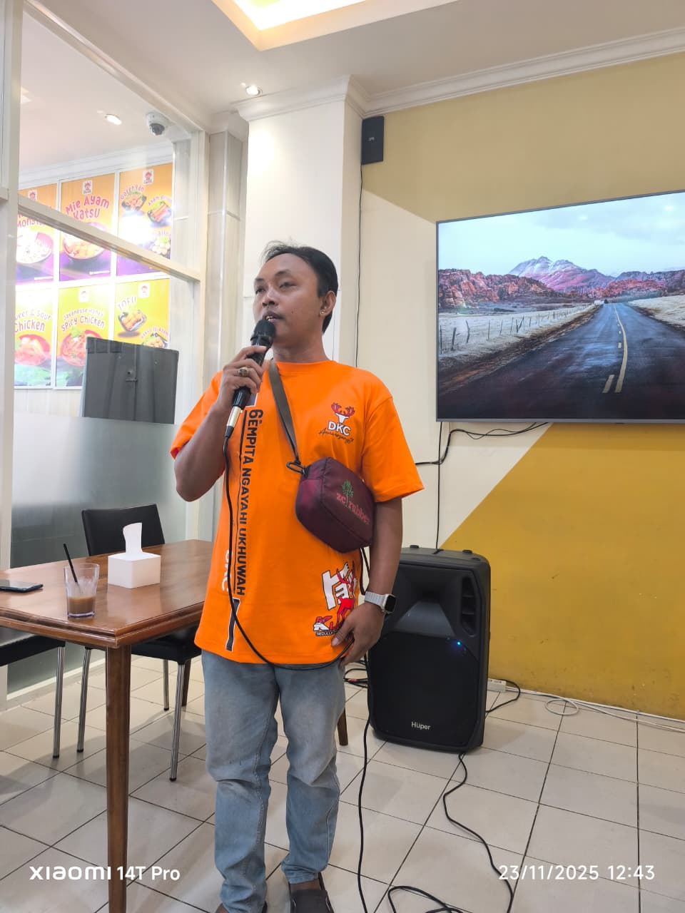 kumpul jam 8 ae ngeh